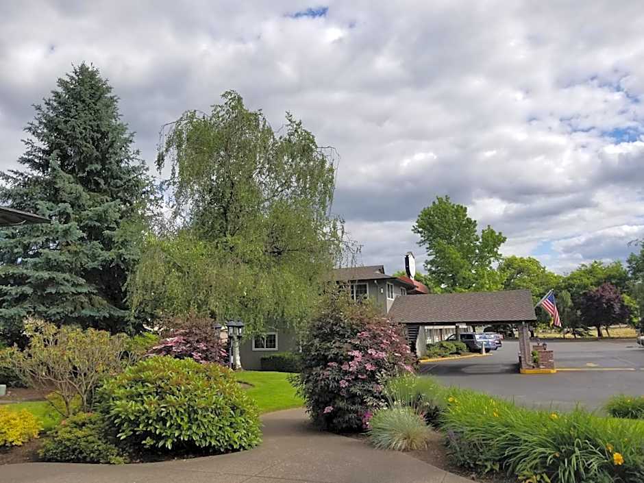 Village Inn