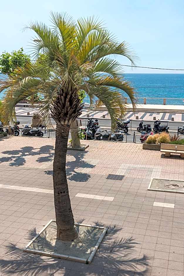 Mercure Saint Raphael Centre PLage