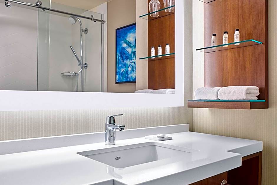 Delta Hotels by Marriott Ashland Downtown