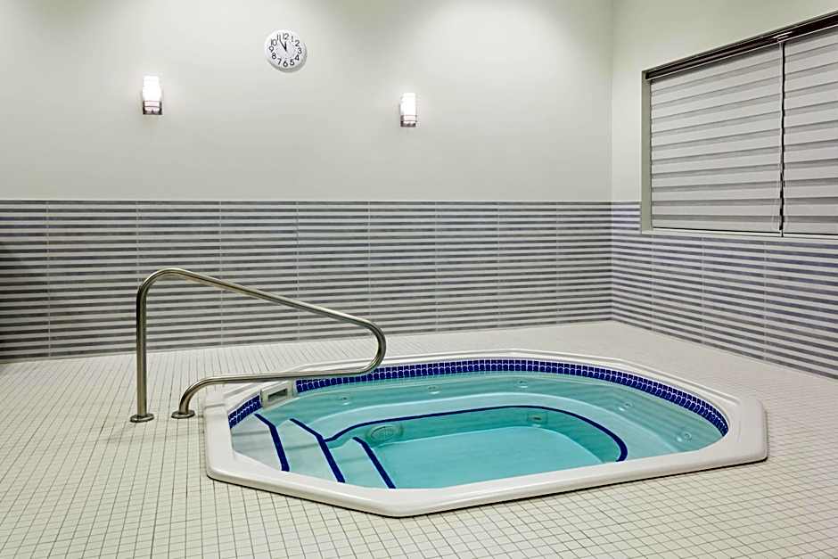 Wyndham Garden Edmonton Airport