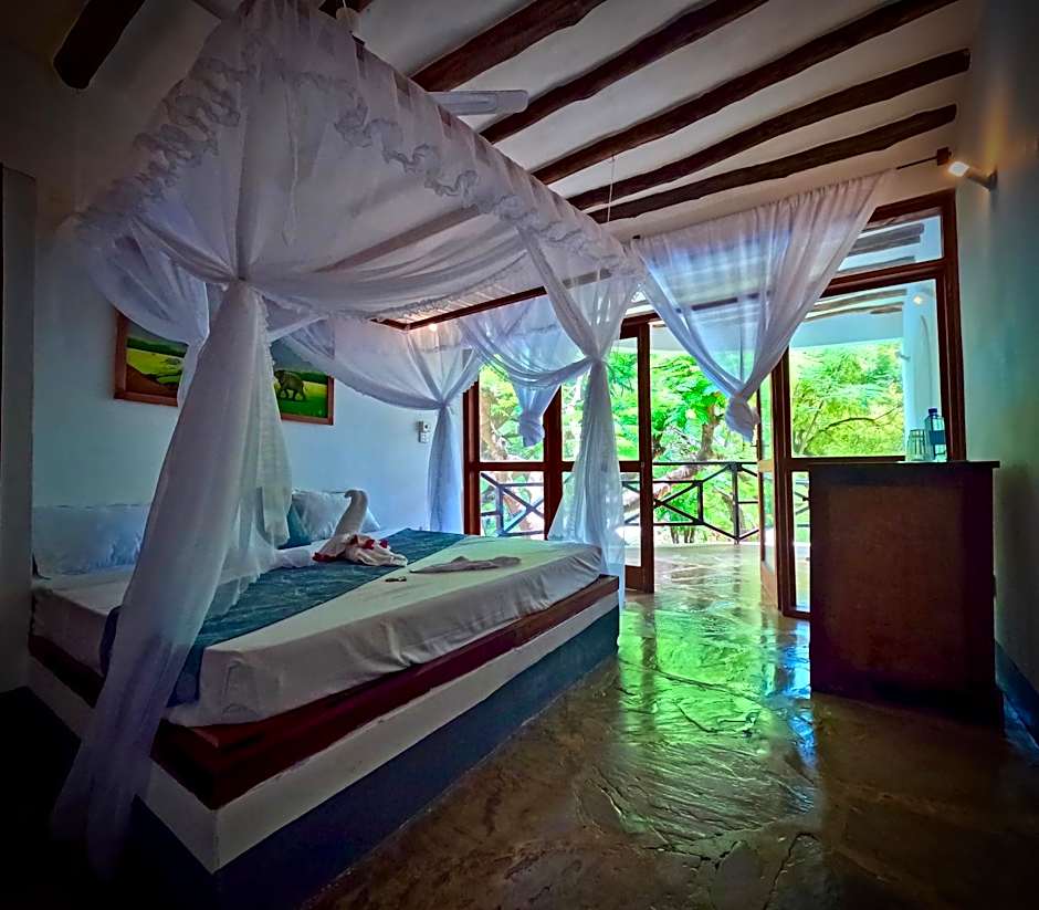 Silver Rock Boutique Resort by Mokawa - Hotel & Apartments