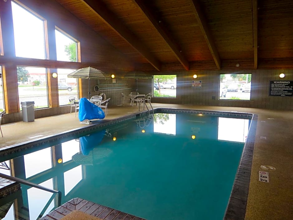 AmericInn by Wyndham Worthington