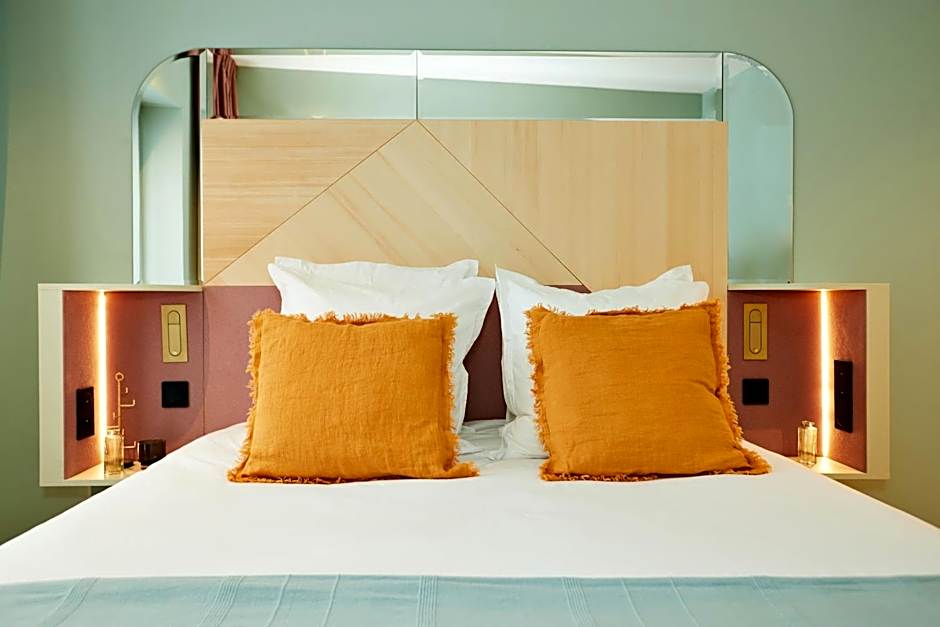 Hotel Amoi Paris