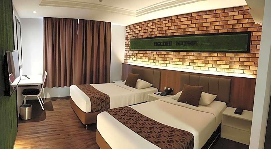 Golden Nasmir Hotel