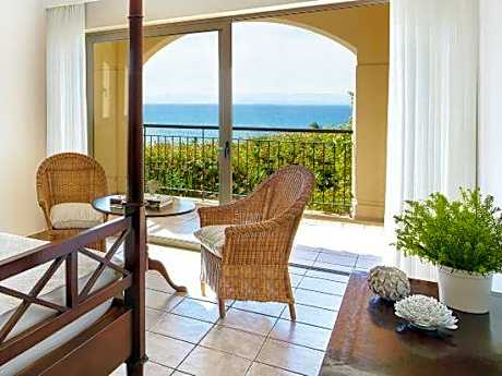 VIP Direct Sea View Family Room