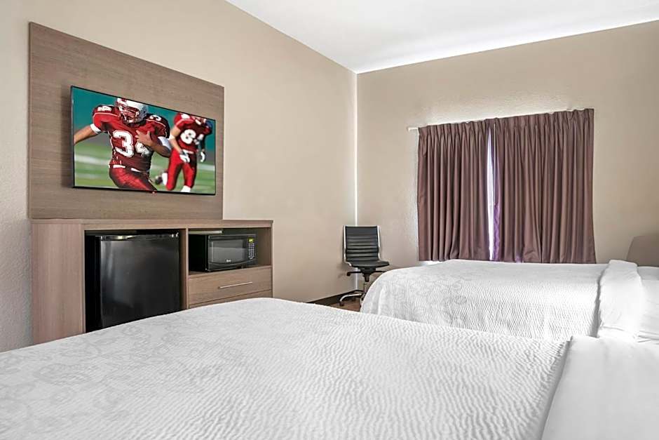 Red Roof PLUS+ & Suites Vicksburg