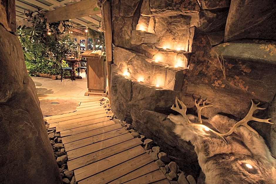 Mary-Ann's Polarrigg