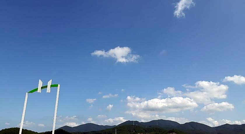 Tongyeong Bridge Hotel