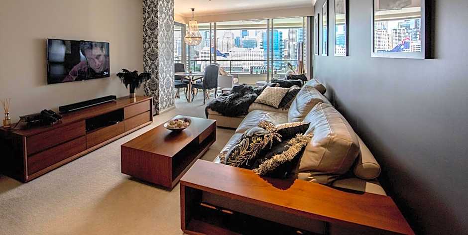 Darling Harbour Getaway