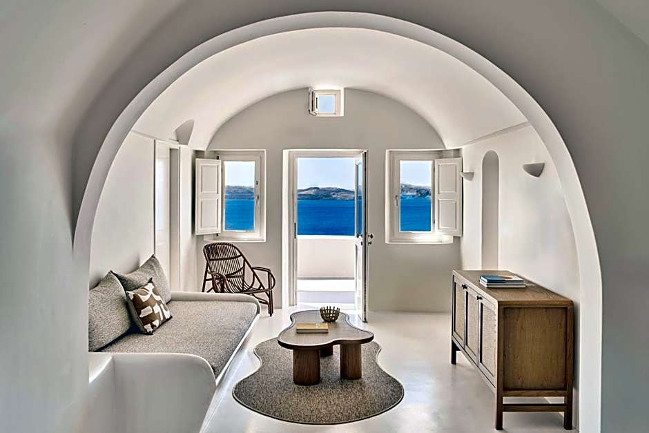 Mystique, a Luxury Collection Hotel, Santorini