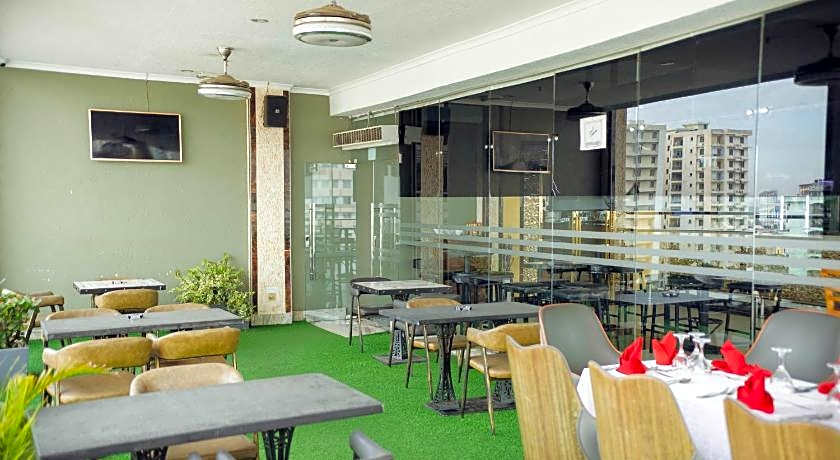 Tiffany Diamond Hotels - Makunganya Street