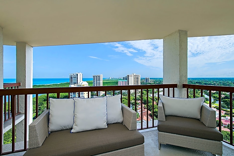 Photo 1 of 3 of Signature 1 King Bed Suite, Gulf View
