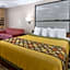 Super 8 by Wyndham Williamsburg/Historic Area