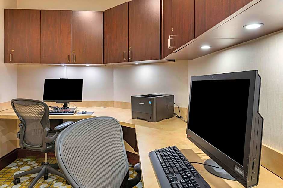 Hampton Inn By Hilton Greenfield, In