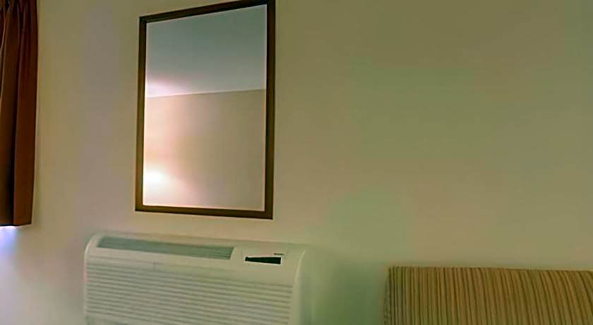 Americas Best Value Inn St. Louis South