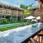 Meteora Stay & Coffeehouse Tulum