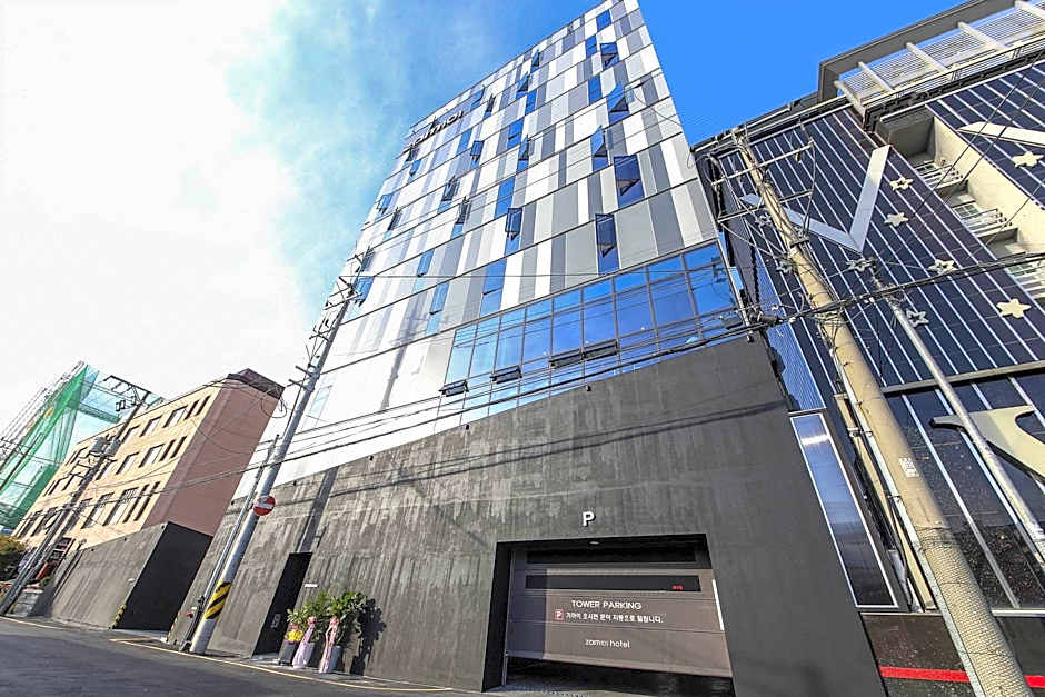Hotel Zam 101