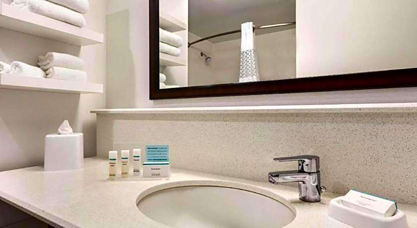 Hampton Inn By Hilton - Bartow, FL
