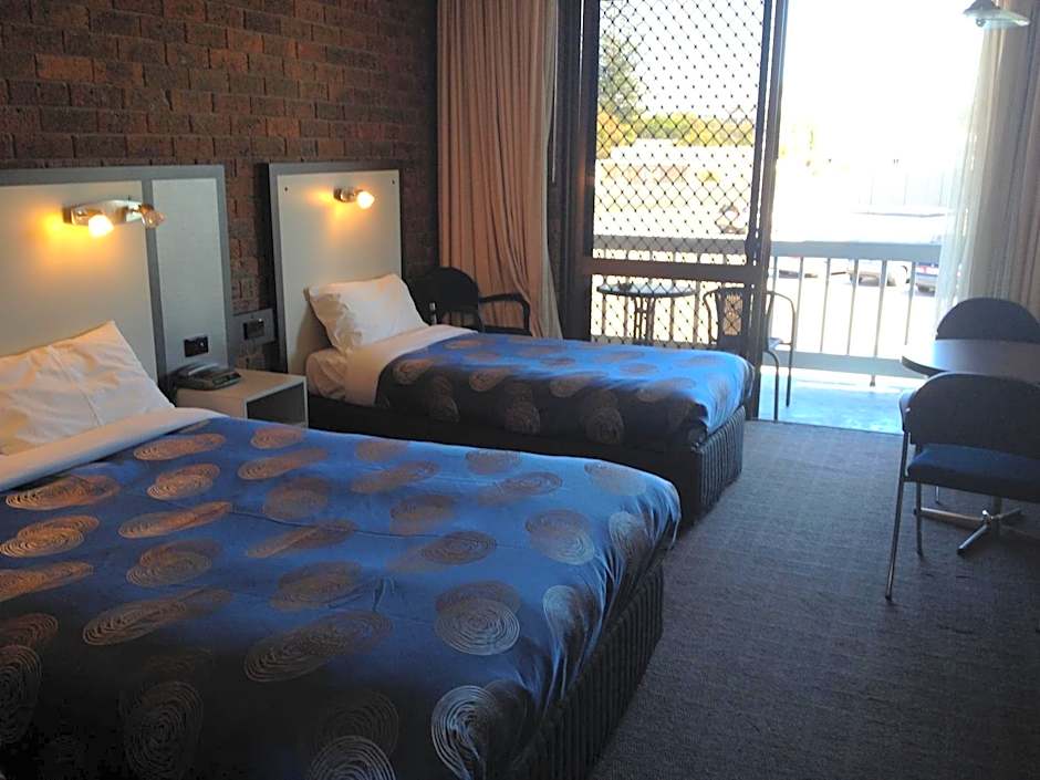 The Central Hotel Motel Lakes Entrance