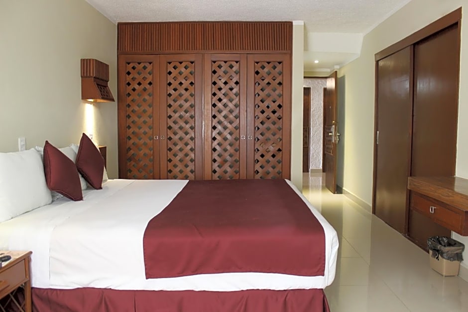 Hotel Plaza Kokai Cancún