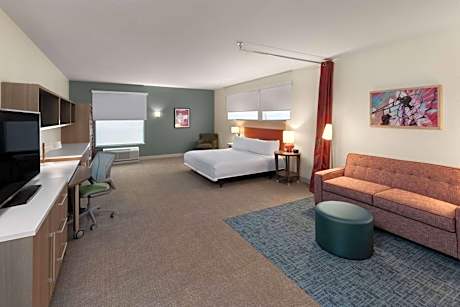 1 King Bed, Mobility Accessible Studio