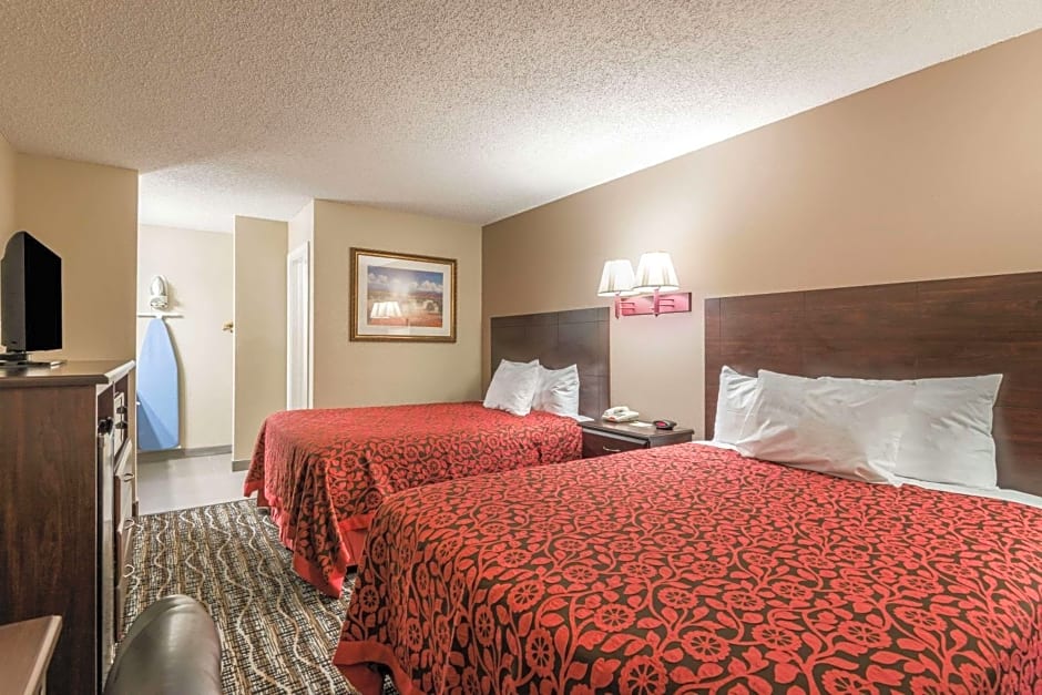Days Inn by Wyndham San Marcos