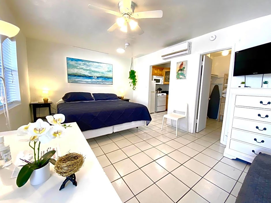 Southwinds Inn by The Gold Nests
