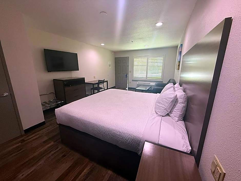 Baymont by Wyndham Manteca