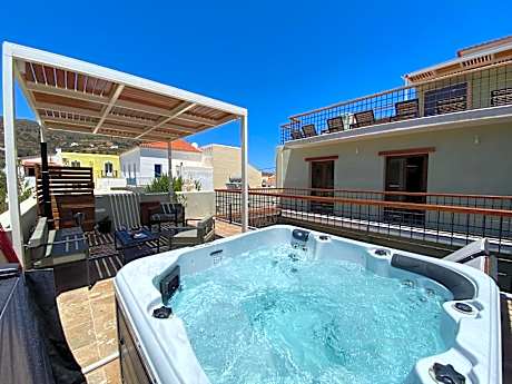 Andros 4 All Seasons Villas & Suites