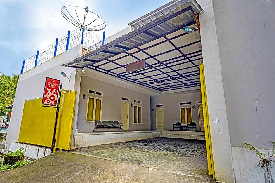 OYO 91329 Guest House Le-banon Syariah