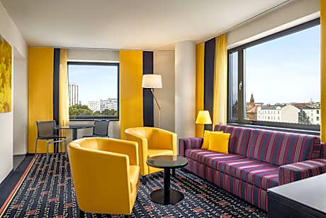 Classic Apartment with King or Two Single Beds
