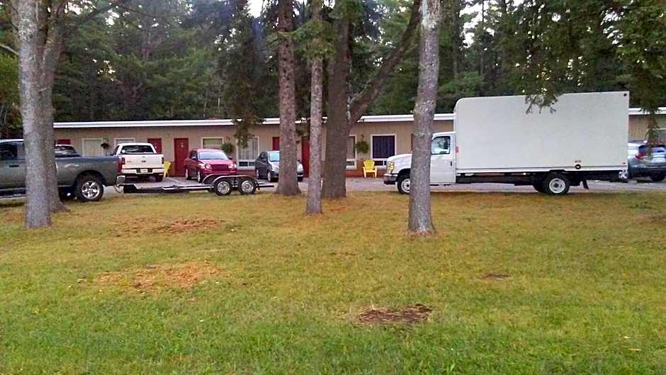 Pine Grove Motel