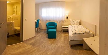 Comfort Single Room with Private Bathroom