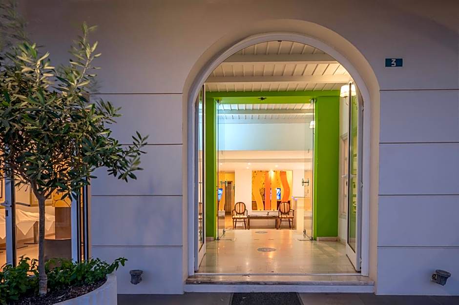 Kitro Beach Hotel - Adults Only