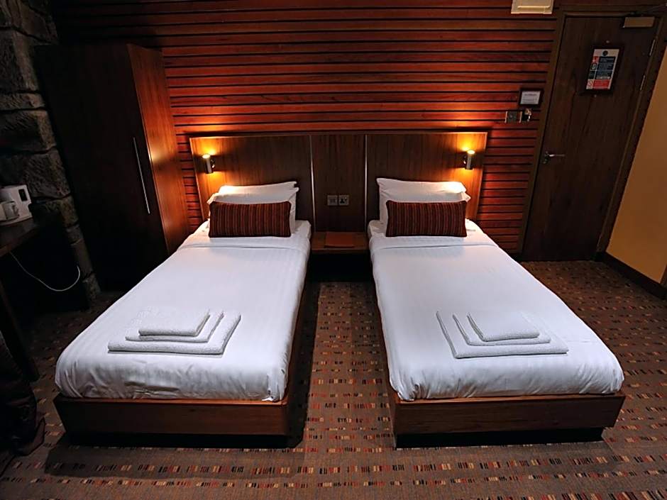 The Commercial Hotel