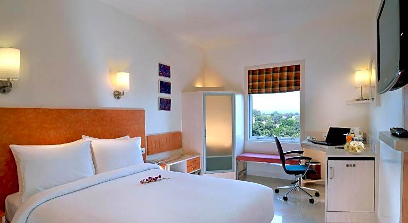 Hometel Chandigarh