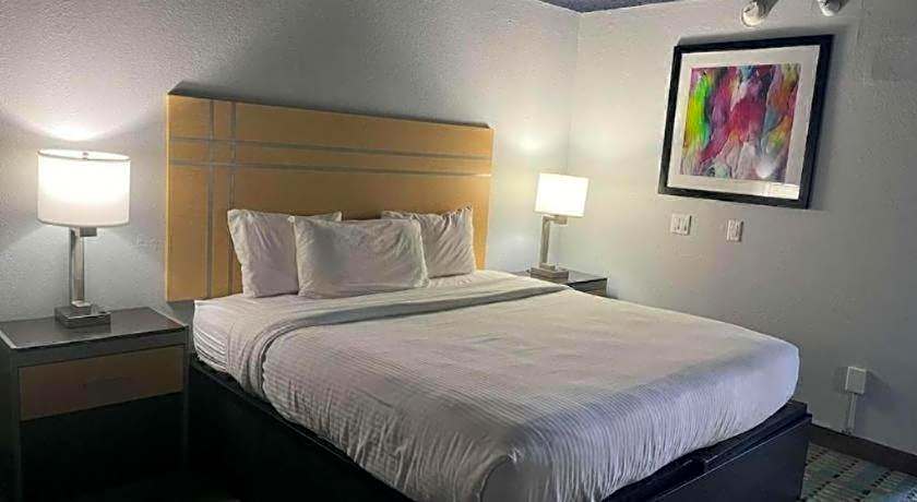 Studio 6  Amarillo, TX West Medical Center