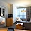 Renaissance Chicago O'Hare Suites Hotel