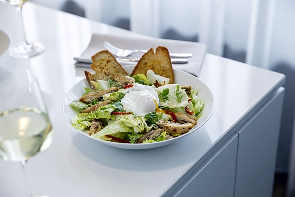 Holiday Inn Express Utrecht - Papendorp By IHG