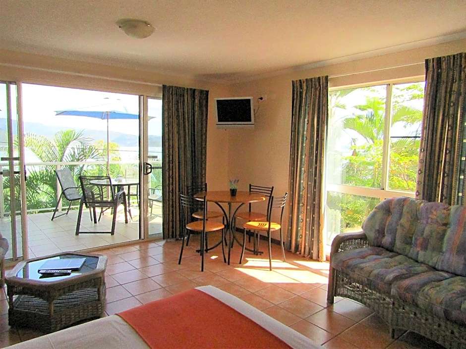 Sunlit Waters Studio Apartments