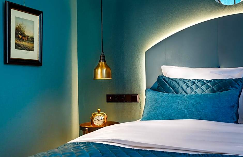 The Hendrick's Hotel