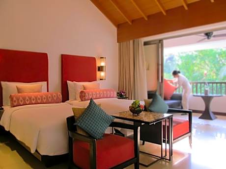 Twin Room Loft with Balcony - Complimentary Majorda Beach shuttle service