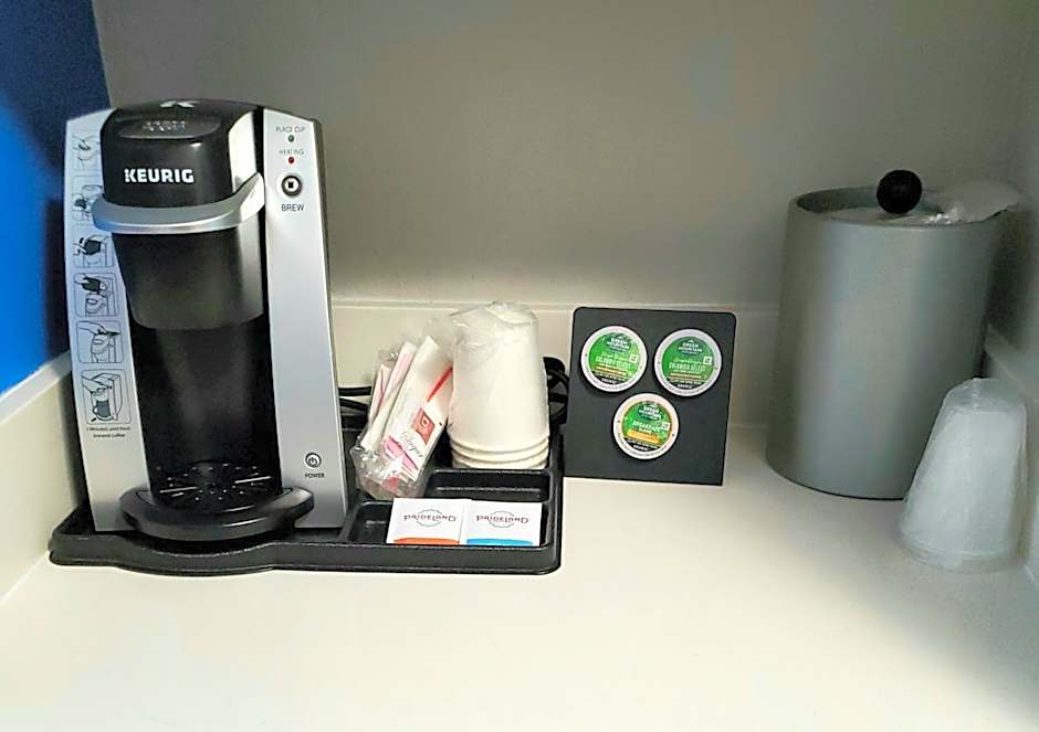 Holiday Inn Express & Suites Moore By IHG