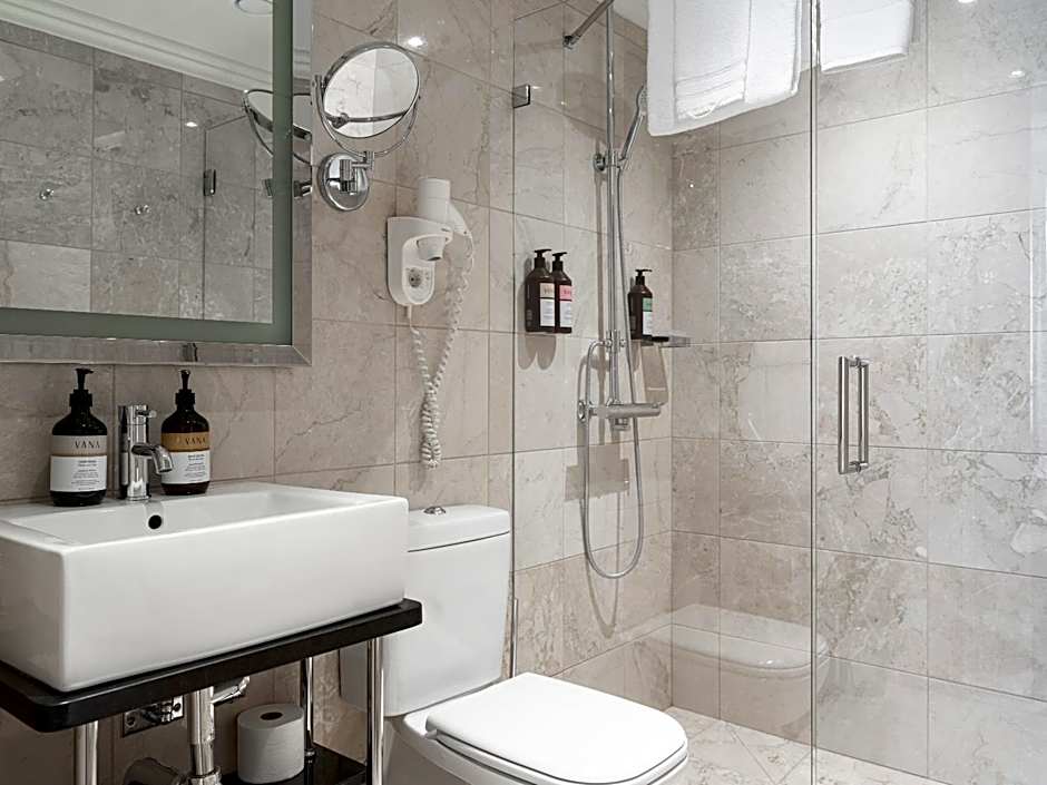 Elite Eden Park Hotel