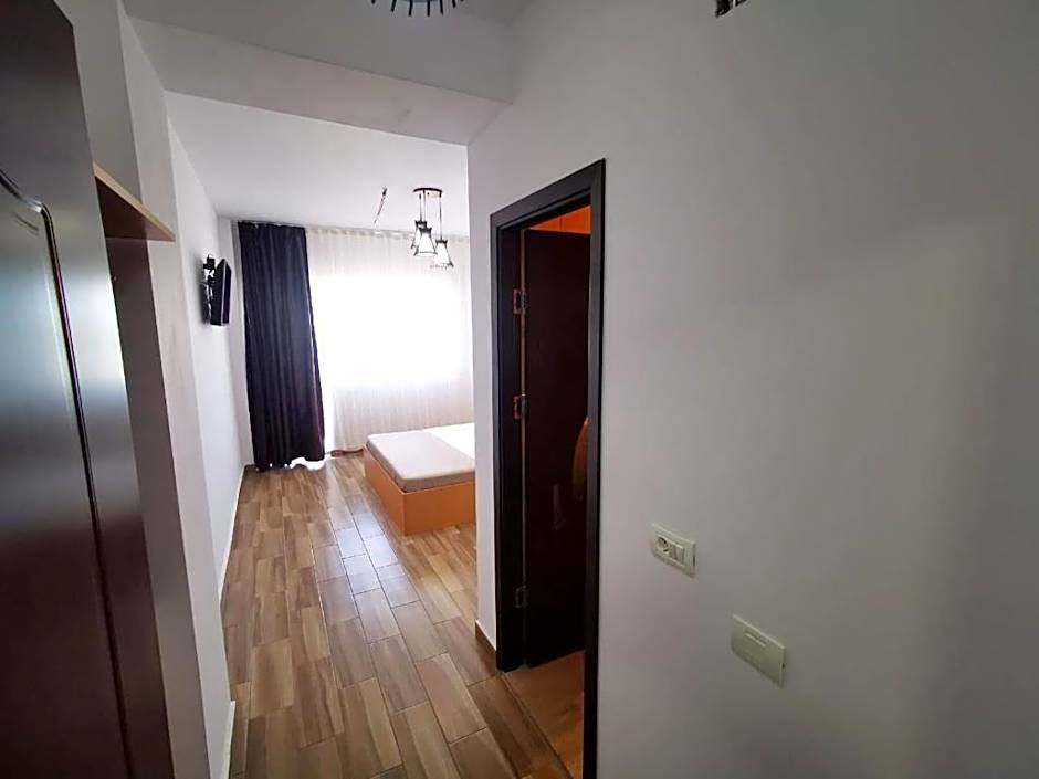 Hotel Blue Sky Resort