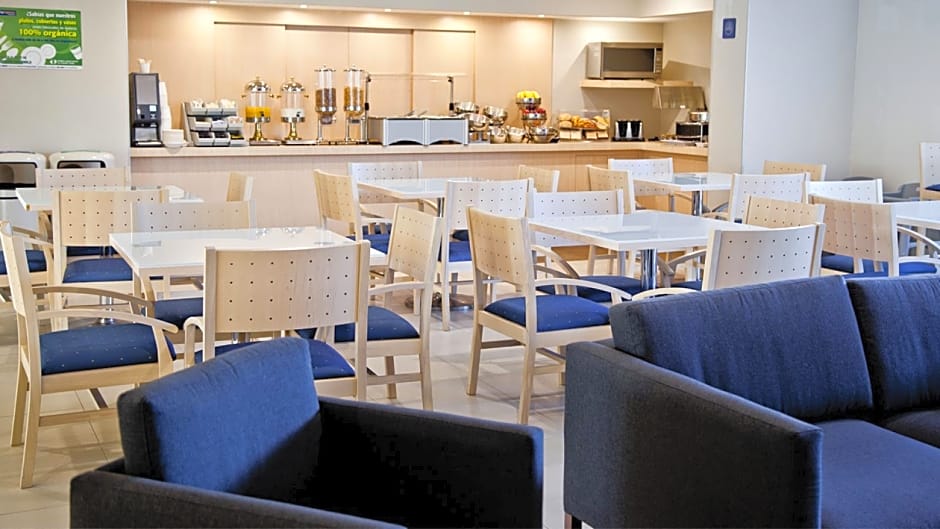 City Express by Marriott Apizaco