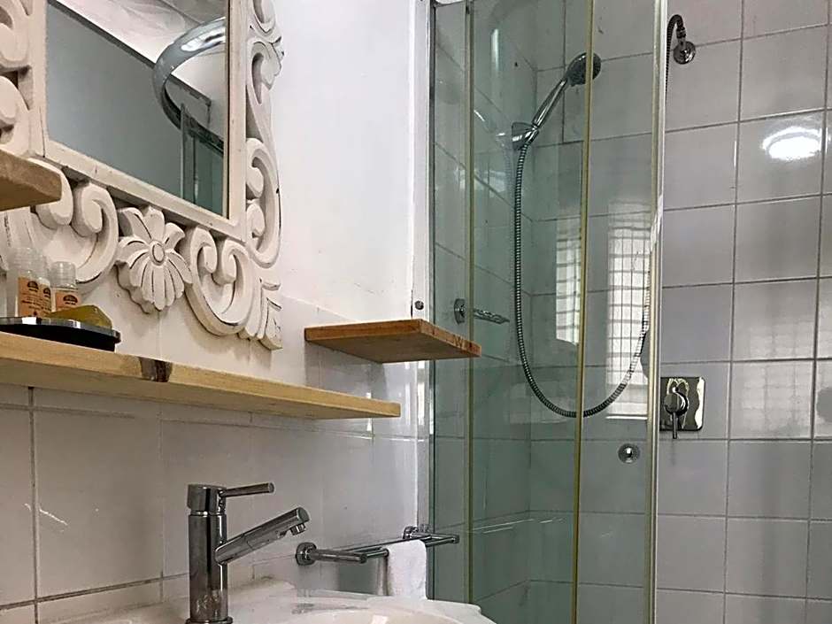 Muco Guest House