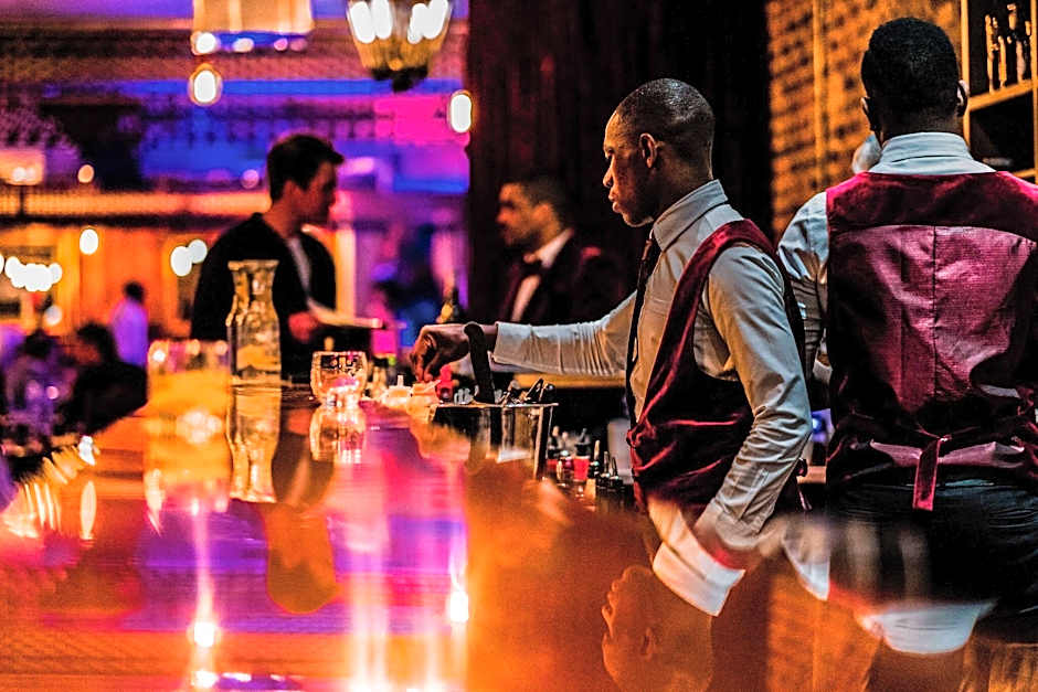 Hallmark Hotel by BON Hotels