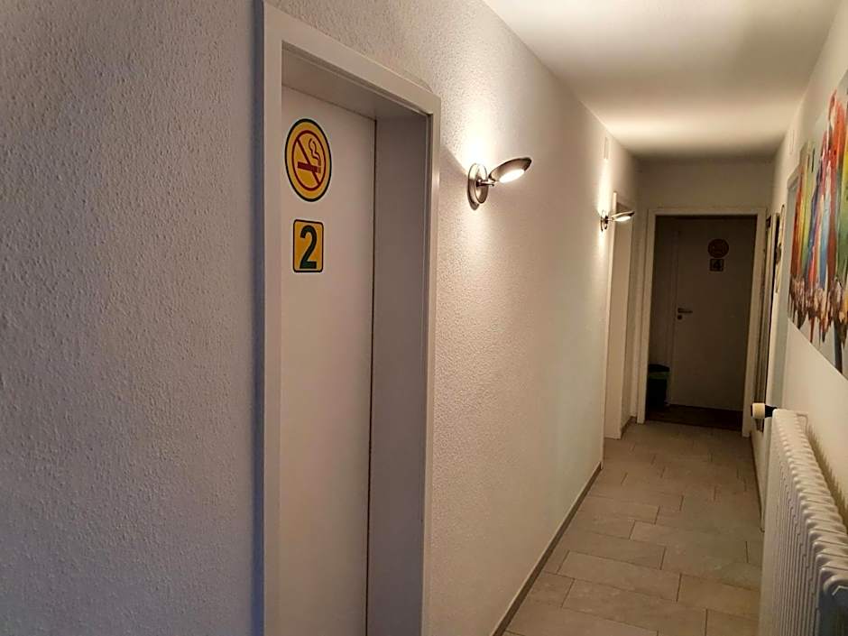 Viktoria Budget Hostel