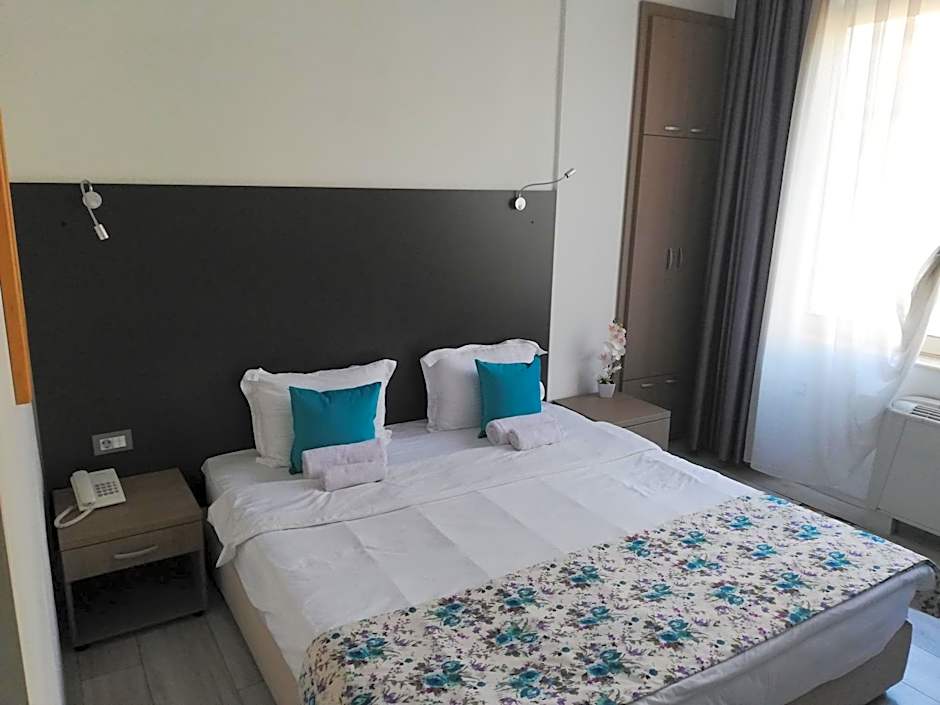 Atlas City Center Hotel